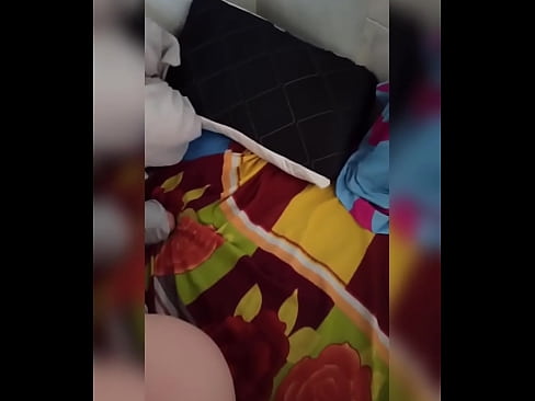 ❤️ Mia kunĉambro restas hejme sola ĉar ŝia edzo ferias kaj mi profitas por fiki ŝin kaj plenigi ŝian pugon per lakto. ❤️❌ Nur porno ĉe eo.villagesexvideos.ru